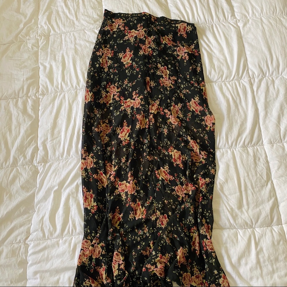 Floral see through FOREVER 21 Skirt